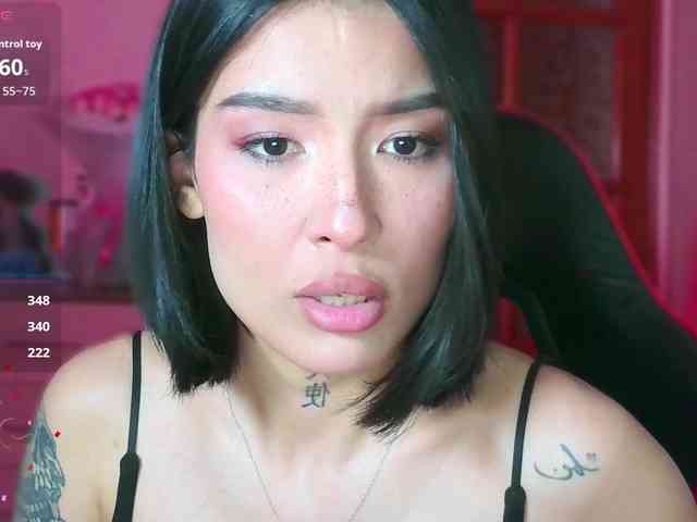 Girl-next-door webcam