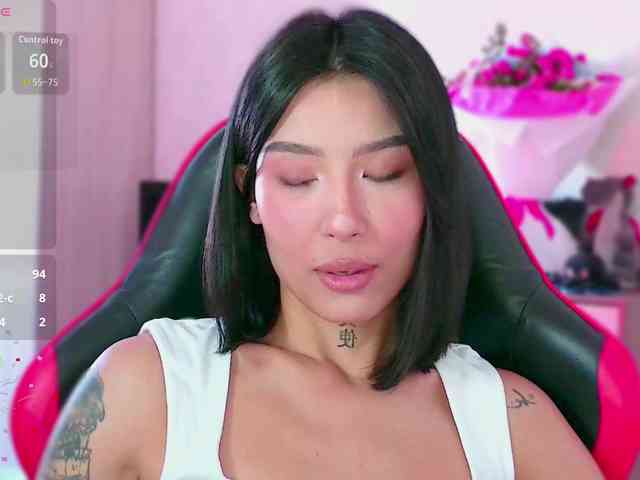 Girl-next-door webcam