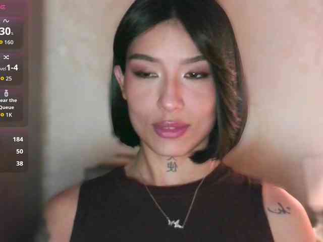Girl-next-door webcam