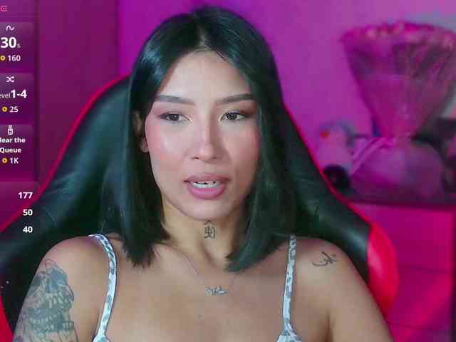 Girl-next-door webcam