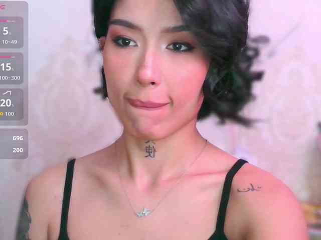 Girl-next-door webcam