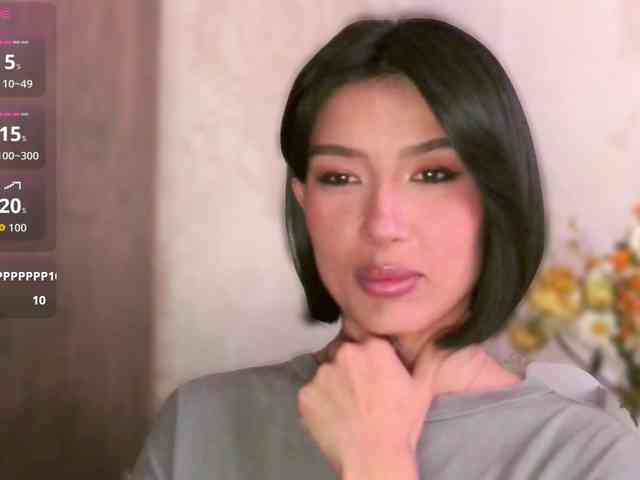 Girl-next-door webcam