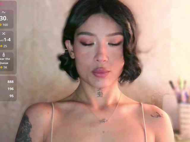 Girl-next-door webcam