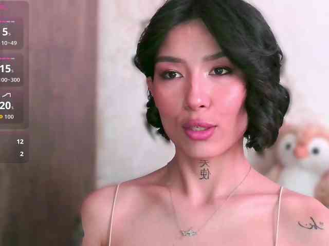 Girl-next-door webcam