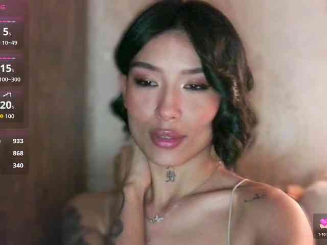 Girl-next-door webcam