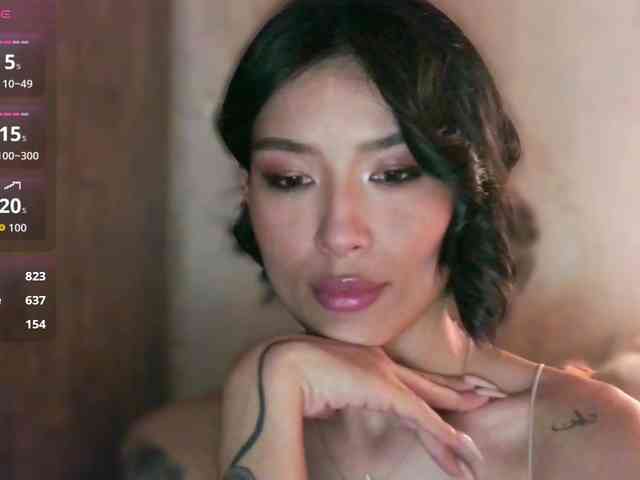 Girl-next-door webcam