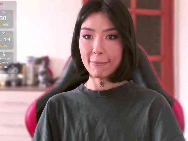 Girl-next-door webcam