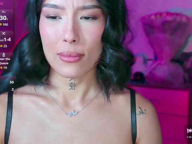 Girl-next-door webcam