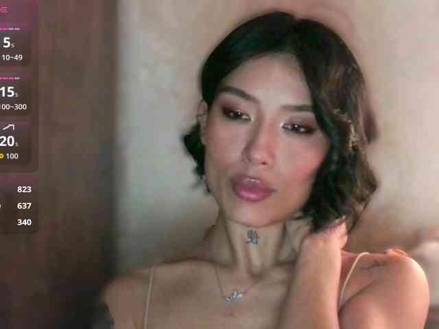 Girl-next-door webcam