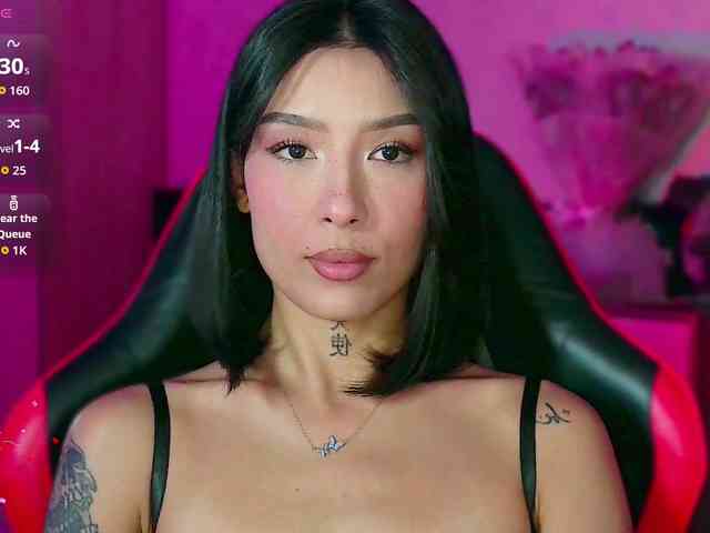 Girl-next-door webcam