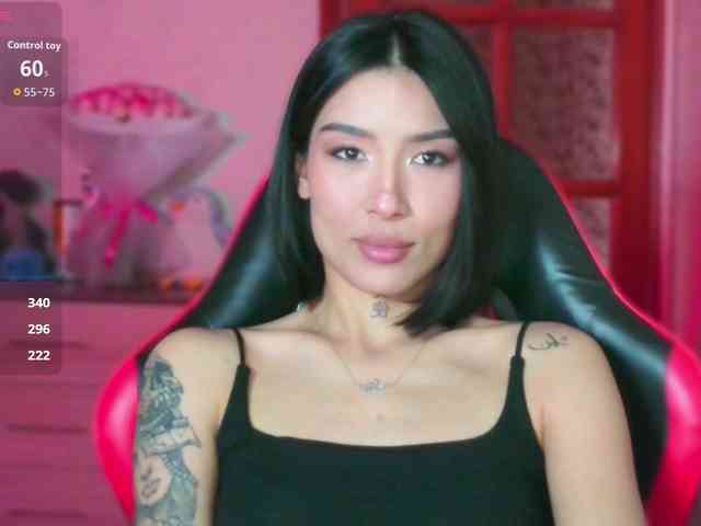 Girl-next-door webcam