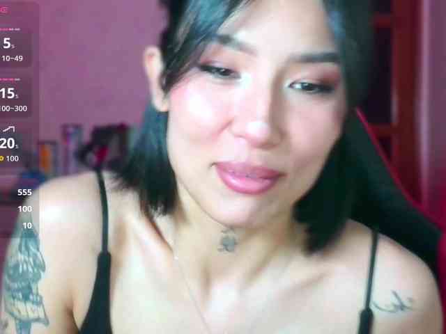 Girl-next-door webcam