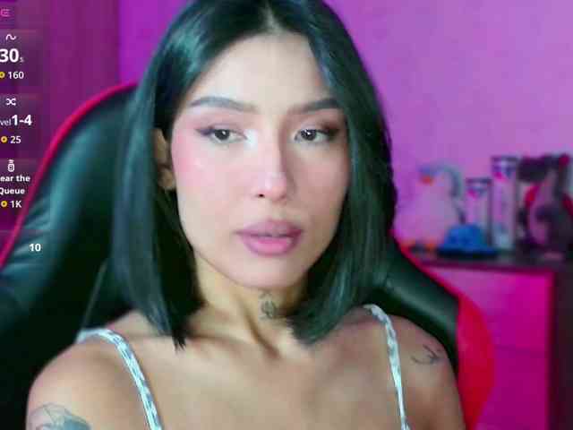 Girl-next-door webcam