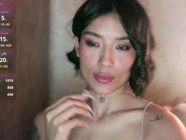 Girl-next-door webcam