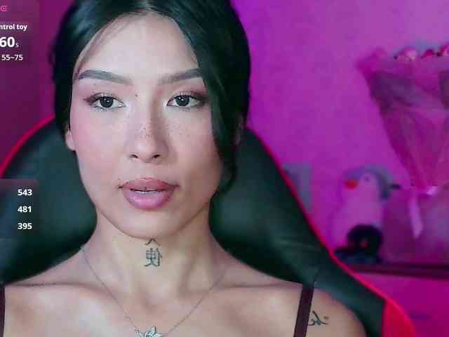 Girl-next-door webcam