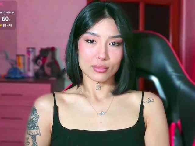 Girl-next-door webcam