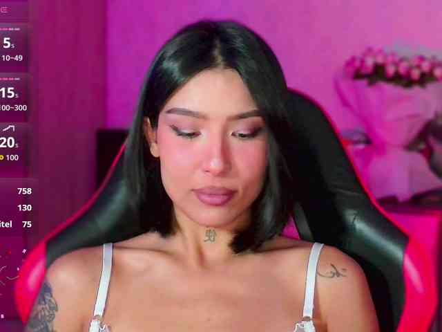 Girl-next-door webcam