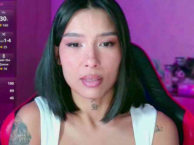 Girl-next-door webcam