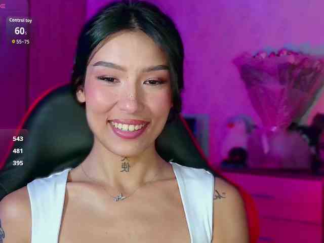 Girl-next-door webcam