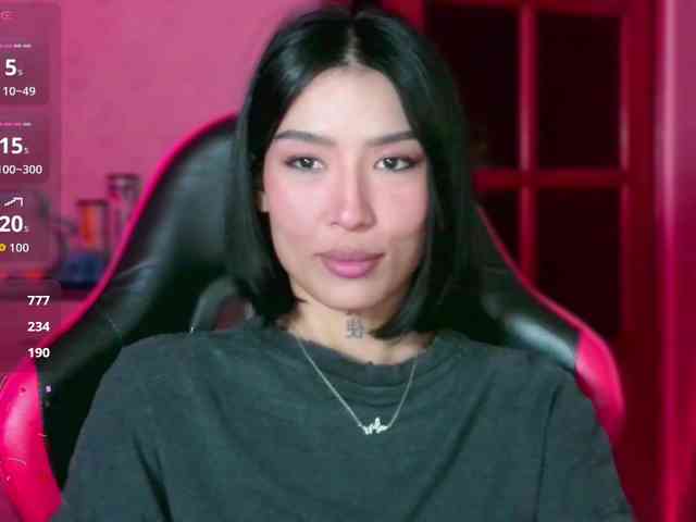 Girl-next-door webcam