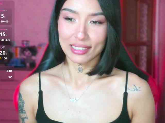 Girl-next-door webcam
