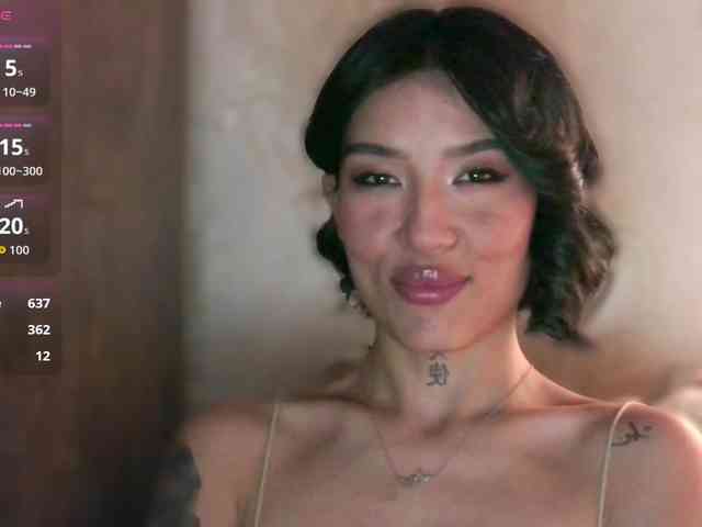 Girl-next-door webcam