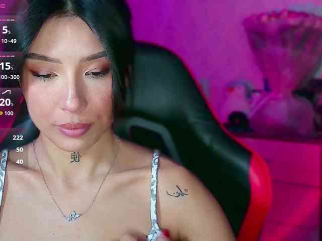 Girl-next-door webcam