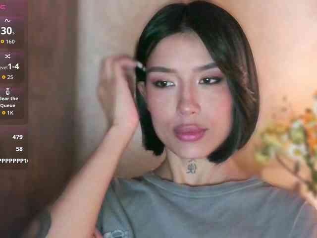 Girl-next-door webcam