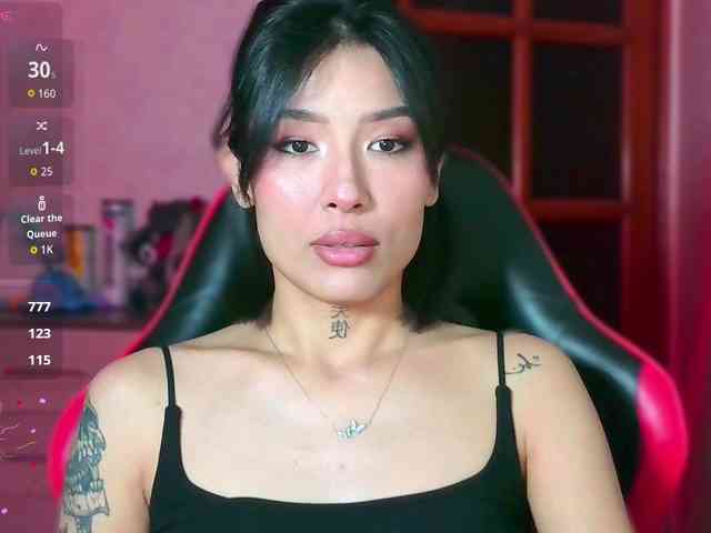 Girl-next-door webcam