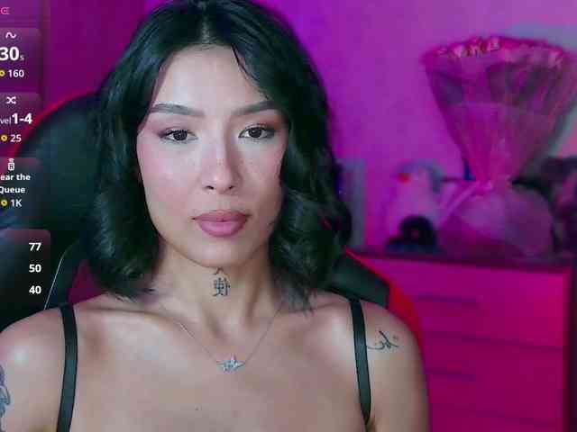 Girl-next-door webcam