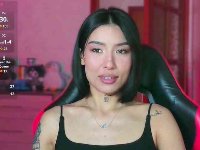 Girl-next-door webcam