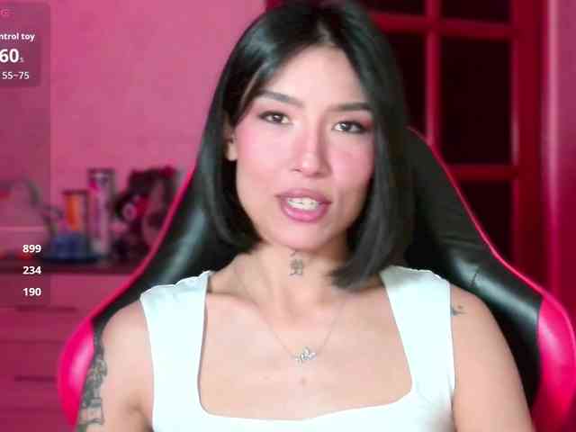 Girl-next-door webcam