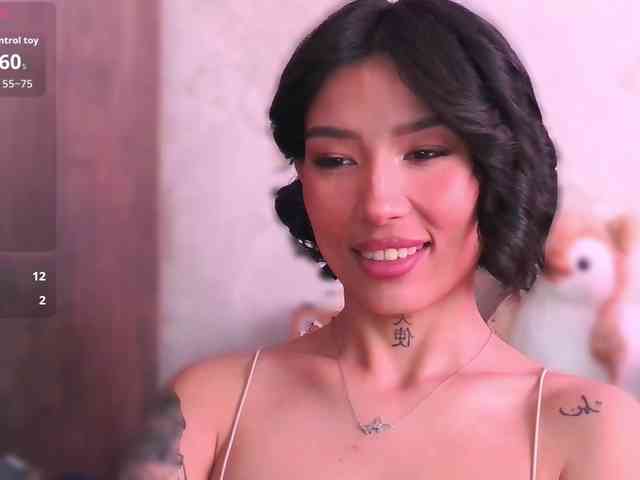 Girl-next-door webcam