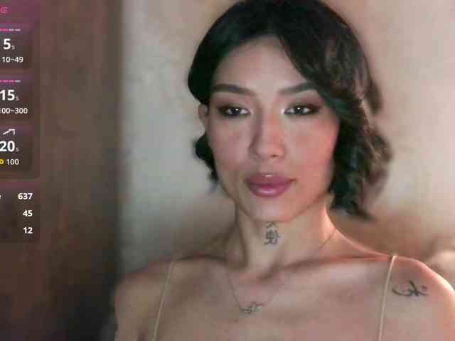 Girl-next-door webcam