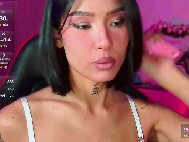 Girl-next-door webcam