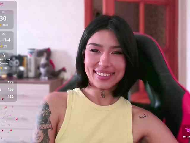 Girl-next-door webcam
