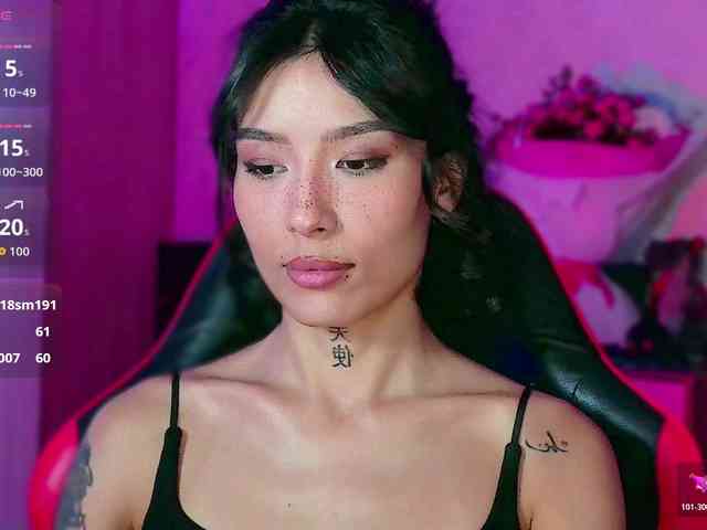 Girl-next-door webcam