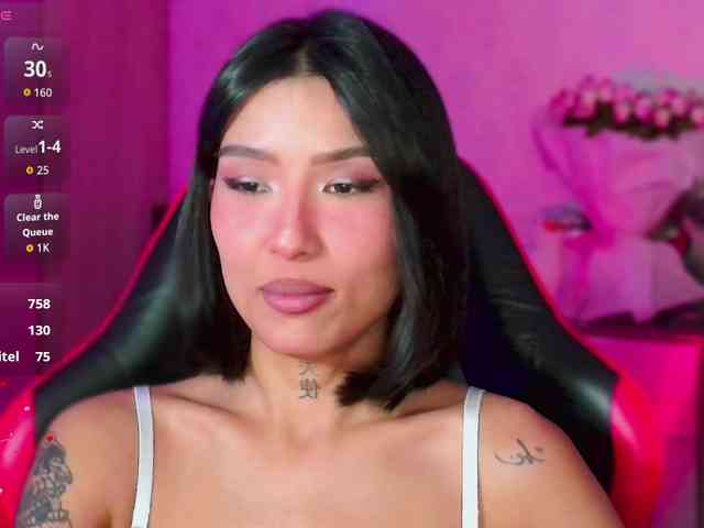 Girl-next-door webcam