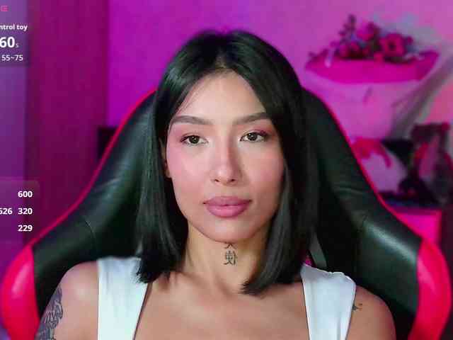 Girl-next-door webcam