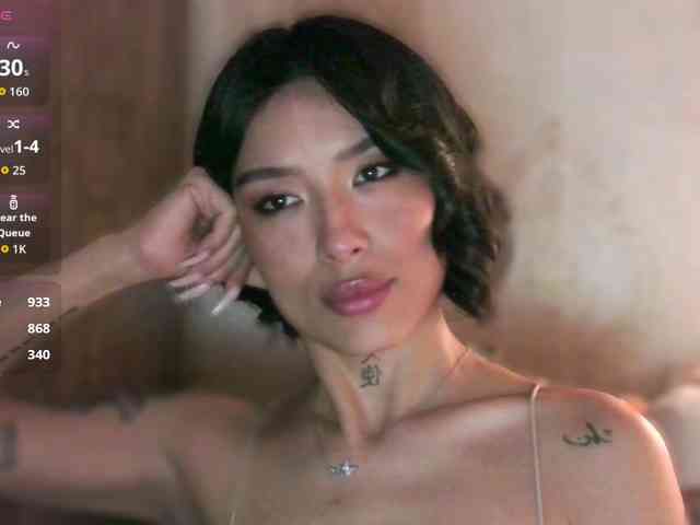 Girl-next-door webcam