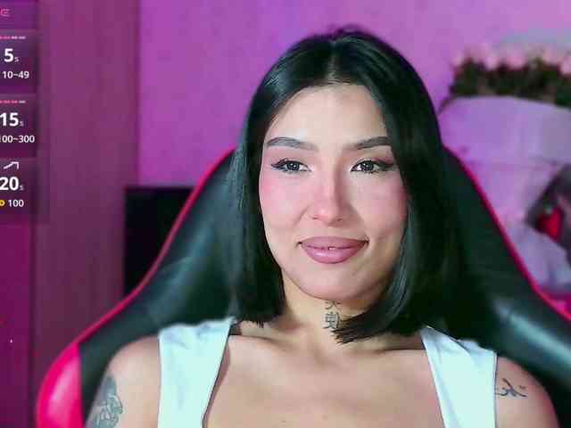 Girl-next-door webcam