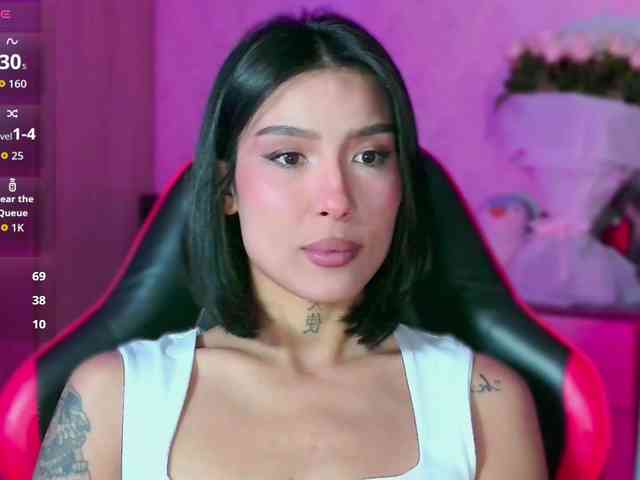 Girl-next-door webcam