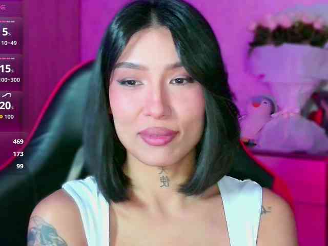 Girl-next-door webcam
