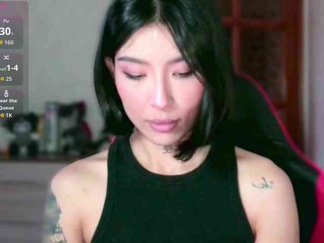 Girl-next-door webcam