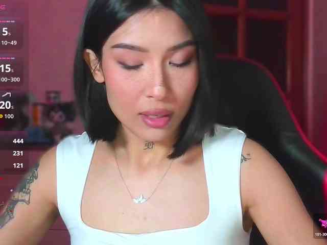 Girl-next-door webcam