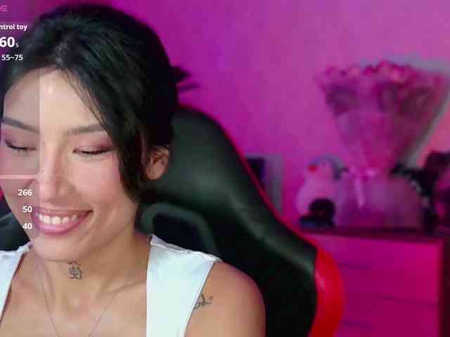 Girl-next-door webcam