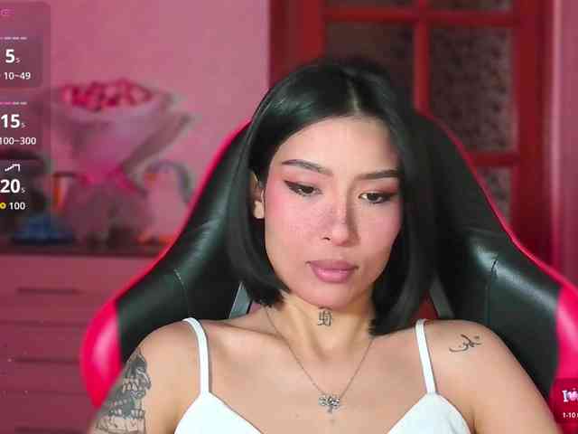 Girl-next-door webcam