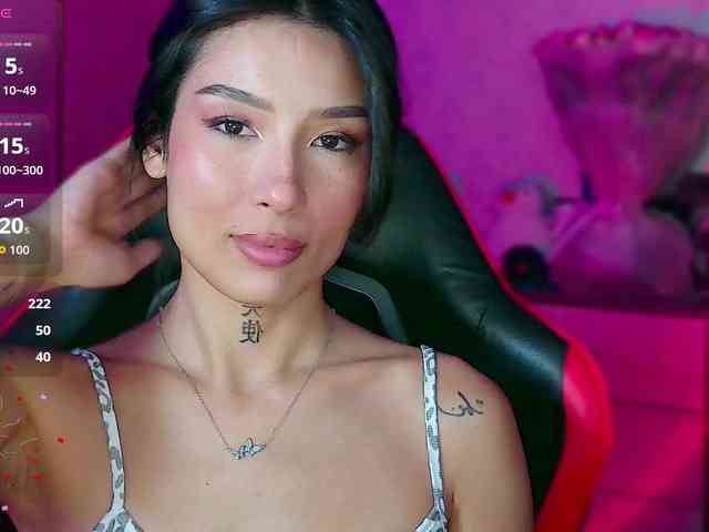 Girl-next-door webcam