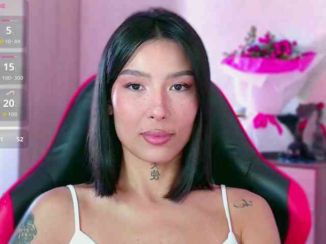 Girl-next-door webcam