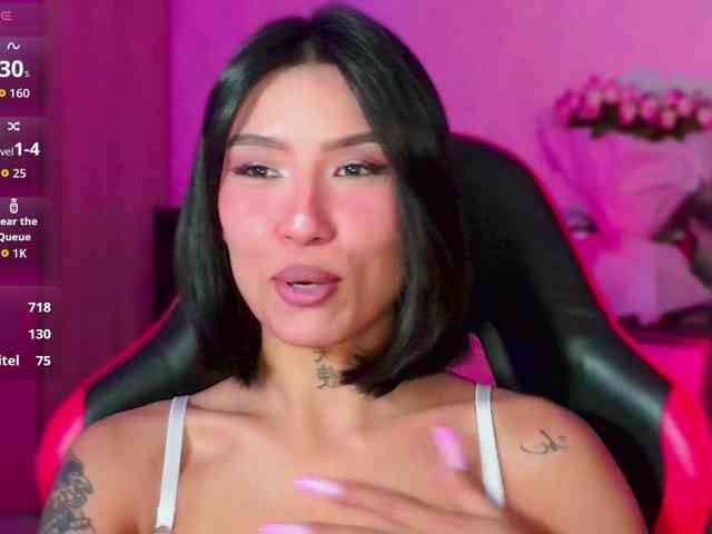 Girl-next-door webcam